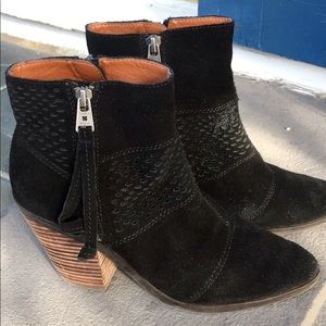 Lucky Brand Distressed Laser Cut Leather Ankle Booties